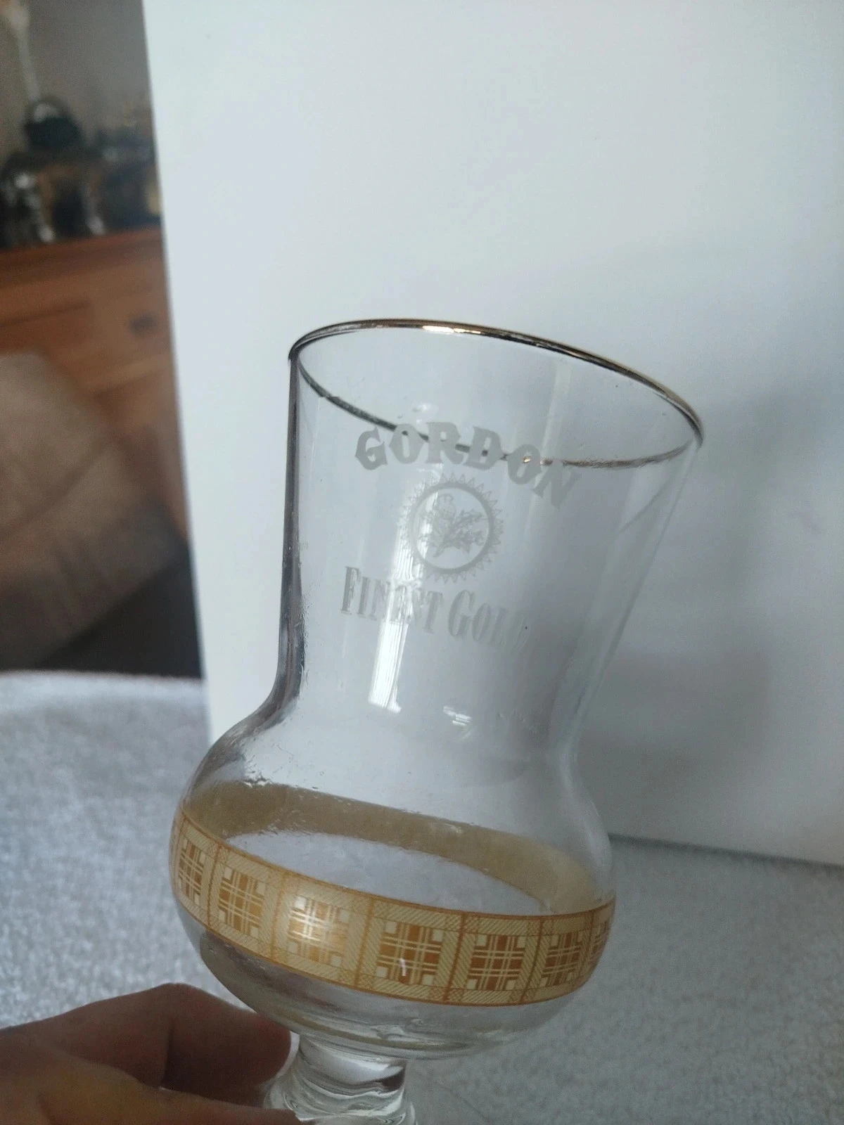 Gordon Finest Gold Beer Glass – photo 5